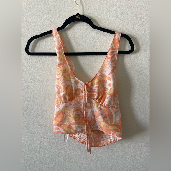Hollister Tops - Hollister orange and white Y2K floral halter crop top with elastic band